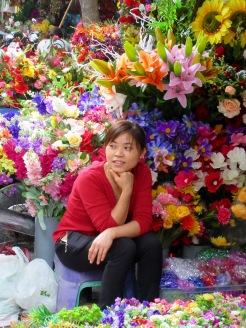 Marchande de fleurs, quartier des 36 Corporations, Hanoï