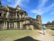 Entrėe de l'immense Angkor Wat, Cambodge