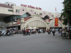 Le marché Dong Xuan, Hanoï, Vietnam